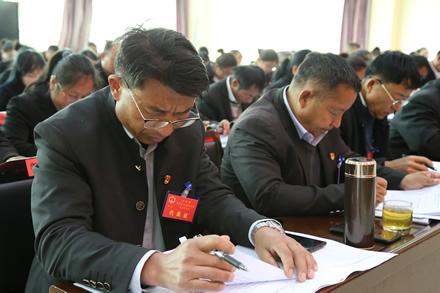 洛党2.jpg